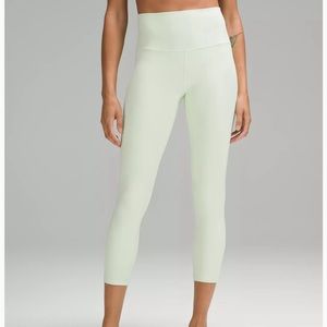 Women’s lululemon Align™ High-Rise Crop 23" size 6